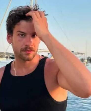 Mustafa Mert Koç eski halini paylaştı, gören ağzı açık kaldı! Nerden nereye…