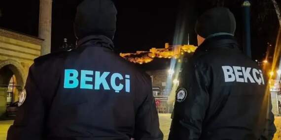 Resmi Gazete’de yayımlandı: Bekçiler için 56 saat mesai, araçlı devriye ve üst arama yetkisi düzenlemesi yapıldı