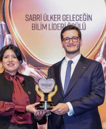 10. Sabri Ülker Bilim Ödülü Maria Elsa Pando San Martin’in oldu