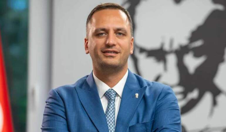 Bornova Belediye Başkanı Ömer Eşki serbest bırakıldı