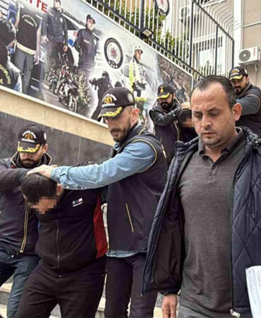 Avcılar’da tokatla başlayan tartışma cinayetle bitti: 1’i kadın 3 şüpheli gözaltında