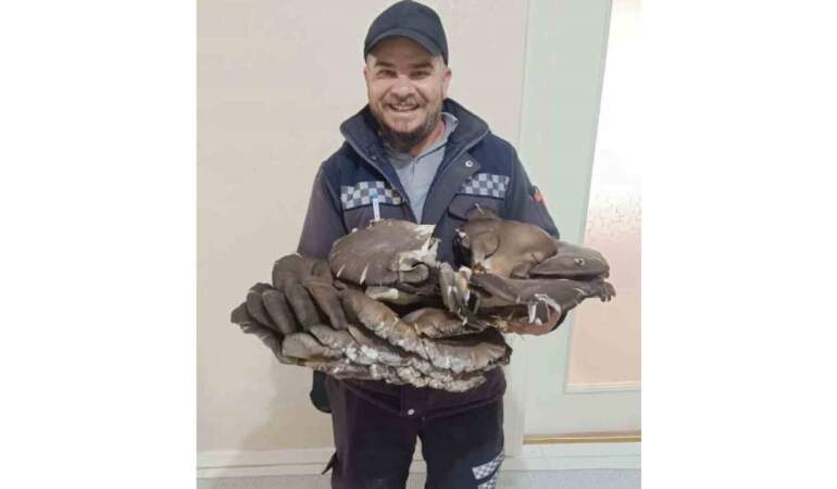 Ne 3 ne 5, tam 10 kilo! Doğada bulduğu mantar hayret ettirdi