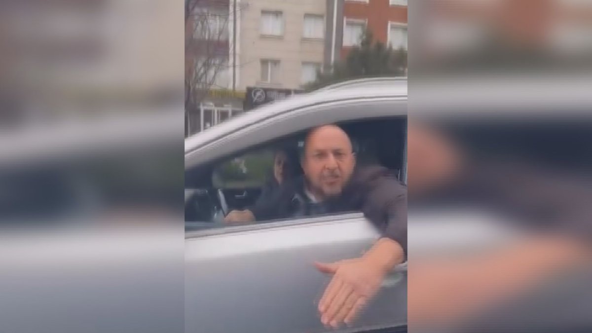 Trafikte dehşet: Yayaya yol veren kadın sürücüye saldırı