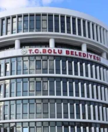 Bolu Belediyesi’ne operasyon: Leyla Beykoz ve Aydan Özdemir tutuklandı