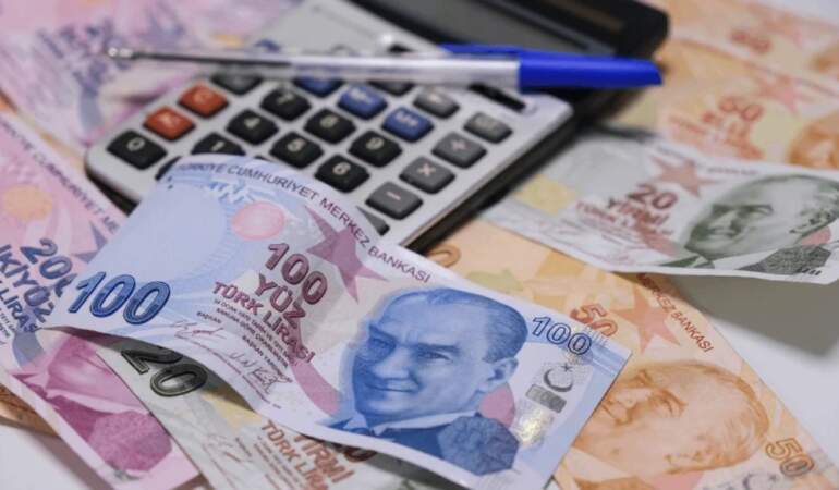 Kamu bankalarında yeni kredi düzeni: Yakın akrabalara sınırlama genişletildi