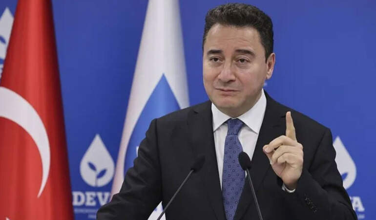 Babacan’dan iktidara ‘yolsuzluk’ ve ‘faiz’ eleştirisi: Hortumların çapı gittikçe büyüyor