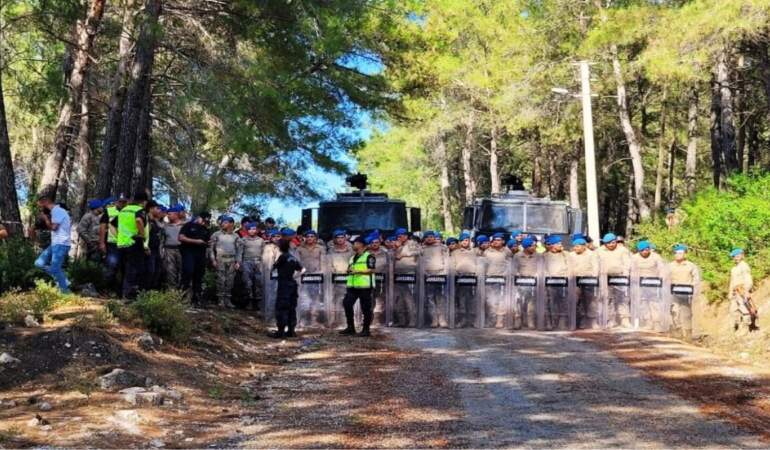 DEM Parti’den Akbelen tutuklamalarına tepki: Derhal serbest bırakılmalarını talep ediyoruz