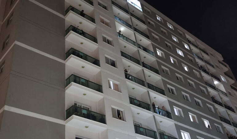 İzmir’de öğrenci yurdunda panik! Akşam yemeğinden sonra hastanelik oldular