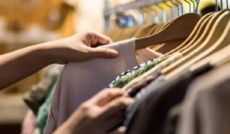 Finansman desteği kesilince iflasa sürüklendi: Giyim devi kapanış indirimi başlattı