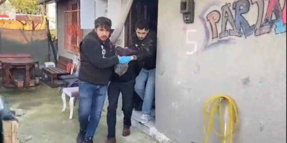 Eski eşini ve kızını öldürüp kaçmıştı: Çifte cinayette şüpheli tutuklandı