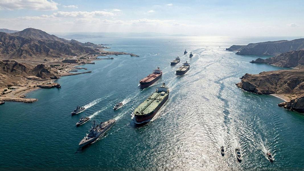 Hürmüz’de gerilim hattı: Sanayi üretimini kilitleyecek “hammadde krizi” kapıda