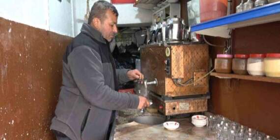 7 yaşında başladı, 52 yıldır sürdürüyor! Her gün gün doğmadan işinin başına geçiyor