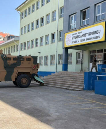 Okula silahlı saldırı olmuştu! Öğretmenlerden 1 günlük grev kararı