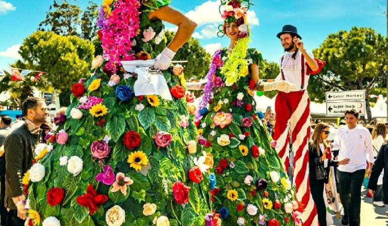 15. kez düzenleniyor! Alaçatı Ot Festivali Çeşme’de başlayacak: Binlerce kişi bir araya geliyor