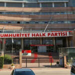 CHP İstanbul İl Başkanlığı binası davasına erteleme