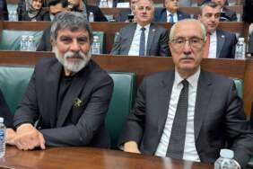 Yeraltı dizinin oyuncusu Sefa Zengin AK Parti Grup Toplantısı’nda