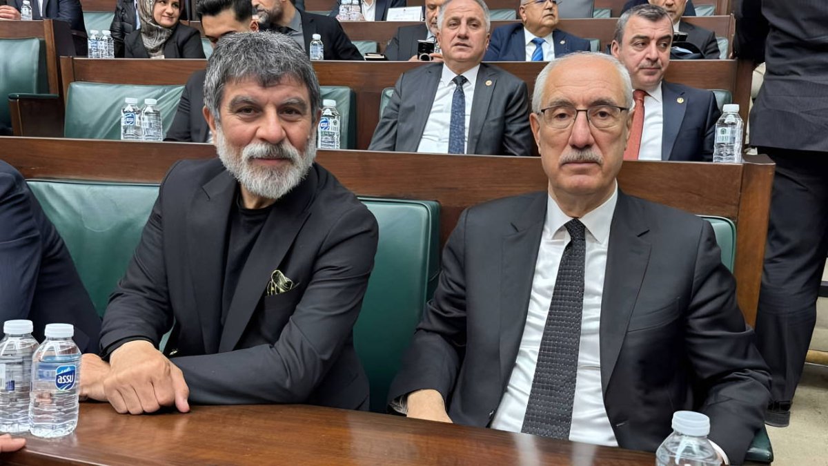 Yeraltı dizinin oyuncusu Sefa Zengin AK Parti Grup Toplantısı’nda