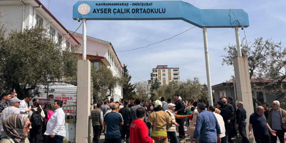 Kahramanmaraş’ta okulda dehşet! 8 öğrenci 1 öğretmen öldü, saldırgan intihar etti. 5 silah, 7 şarjörle 2 sınıfa girdi