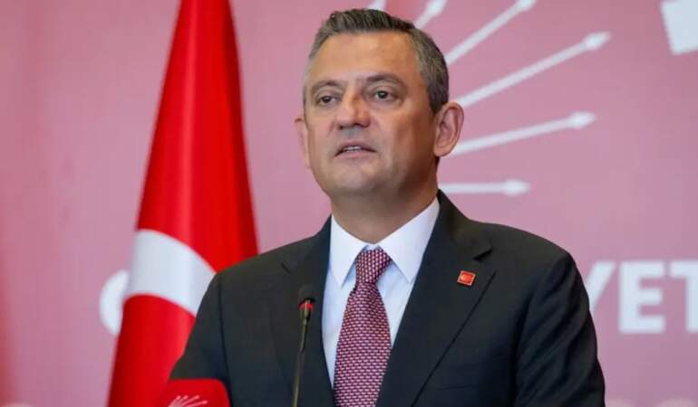 Özel, Kahramanmaraş’a 4 kişilik heyet görevlendirdi