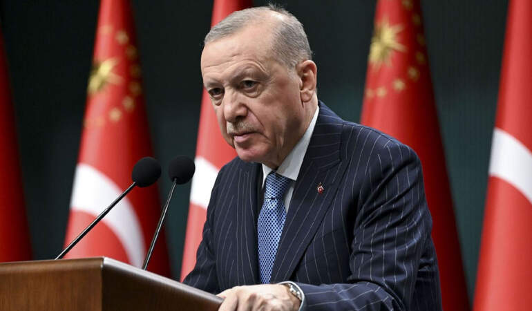 Okul saldırıları sonrası Cumhurbaşkanı Erdoğan’dan uyarı: Acının siyaseti olmaz