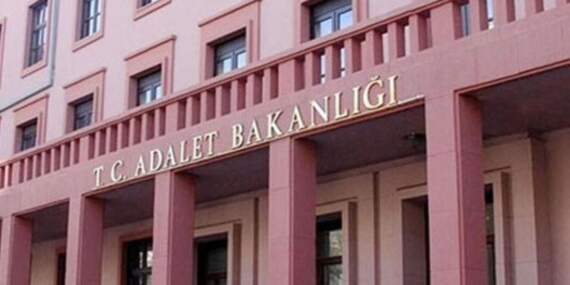 Adalet Bakanlığı’ndan silahlı saldırıya ilişkin açıklama: Dijital paylaşımlara ‘sanal devriye’ takibi