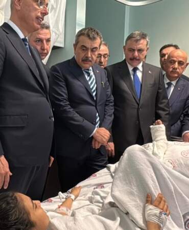 Okul saldırısında yaralanan öğrenci o anları anlattı: ‘Herkes can havliyle pencereden atladı’
