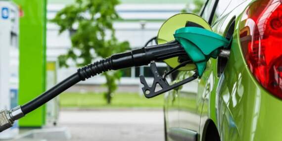 Sürücülere müjde: Motorine beklenen dev zam son anda iptal