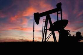 Türkiye’nin petrol ithalatı şubatta geriledi