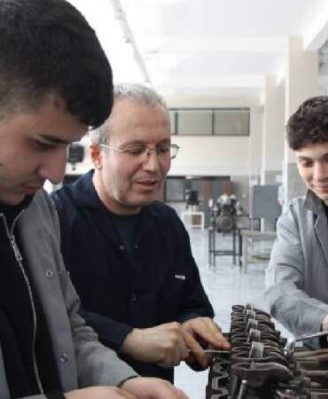 İçimde ukde kalmasın dedi 45 yaşında polisliği bıraktı! Emekliliği 20 yıl uzadı ama hayalindeki mesleğe döndü