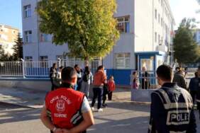 Saldırılar sonrası ilk tedbir kararı: Okullara randevusuz girilmeyecek