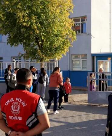 Saldırılar sonrası ilk tedbir kararı: Okullara randevusuz girilmeyecek