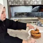 Baba mesleğini devraldı, emeğiyle ayakta duruyor! 3 çocuk annesi kendi fırınını işletiyor