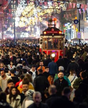 Türkiye’nin ortak kaygısı: Suç artık her kapıda! Halkın yarısı evinde bile tedirgin