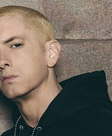Rap efsanesi Eminem’den müjdeli haber: İkinci kez dede oldu!