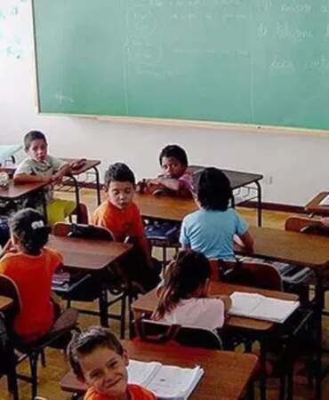 20 Nisan okullar tatil mi, okul var mı? 20 Nisan Pazartesi sendikalar grev kararı aldı mı