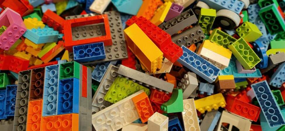 Murat Ülker LEGO’yu kurtaran ‘aile kapitalizmi’nin sırrını yazdı: İflasın eşiğinden dünyanın zirvesine