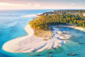 Vizesiz gidebileceğiniz en muazzam ada: Zanzibar!