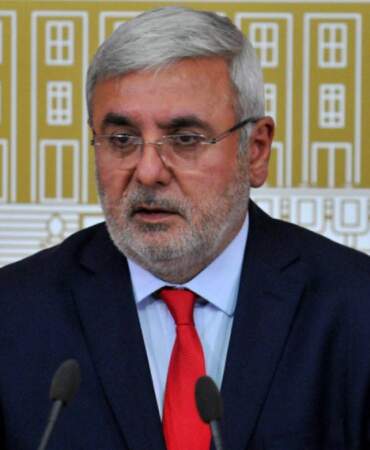 AK Partili Mehmet Metiner’e ABD’den ret: Vize talebi kabul edilmedi