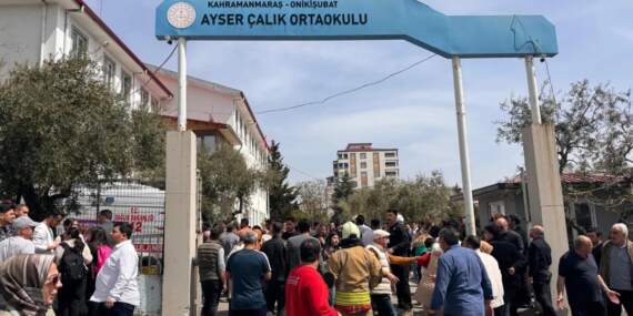 Gözler yoğun bakımda: 5 öğrenci yaşam savaşı veriyor