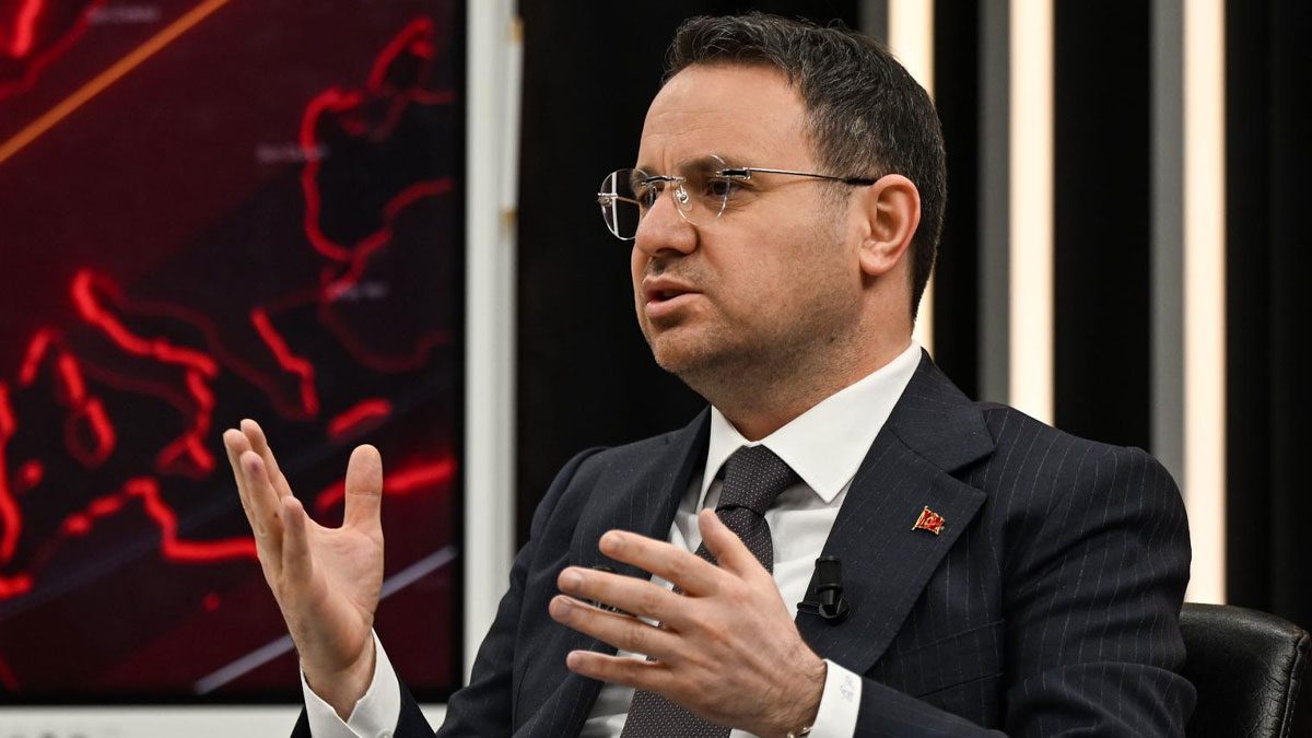 Gürlek’ten yargı tarafsızlığı mesajı: AK Partili belediyelere operasyon yapılmadı diye yapılmayacak sanılmasın