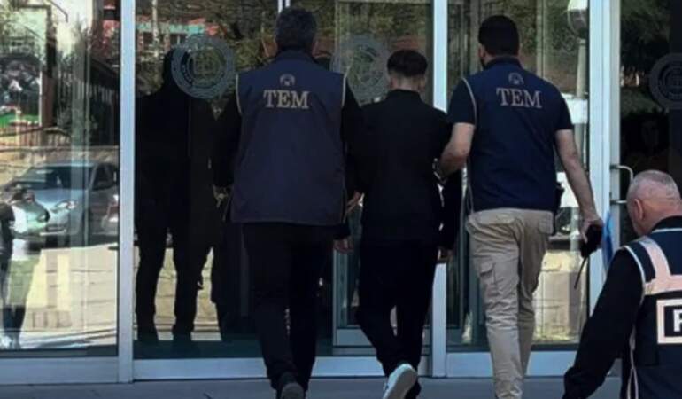 ‘Okulu tarayacağım’ diye mesaj atan öğrenci gözaltında