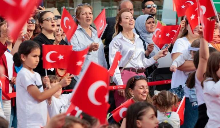 23 Nisan konserleri iptal mi oldu, kutlamalar yapılacak mı? İBB 23 Nisan etkinlikleri ve iptal olan belediyeler