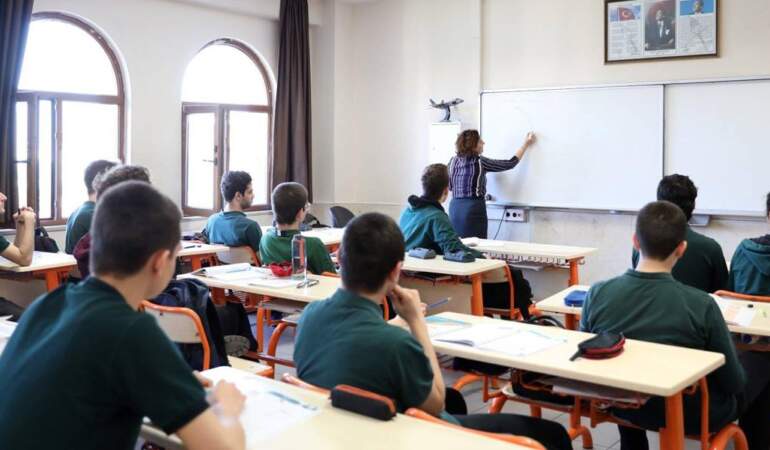 MEB 2026 yeniden yönetici görevlendirme takvimi belli oldu! İşte başvuru ve atama tarihleri