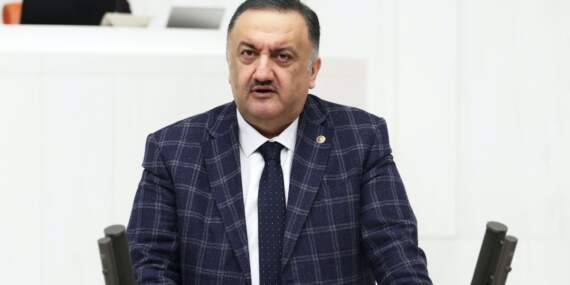 DEVA Partili Karal’dan Okul saldırılarına tepki: Karnını doyurduğumuz gençlerin ruhunu beslemiyoruz