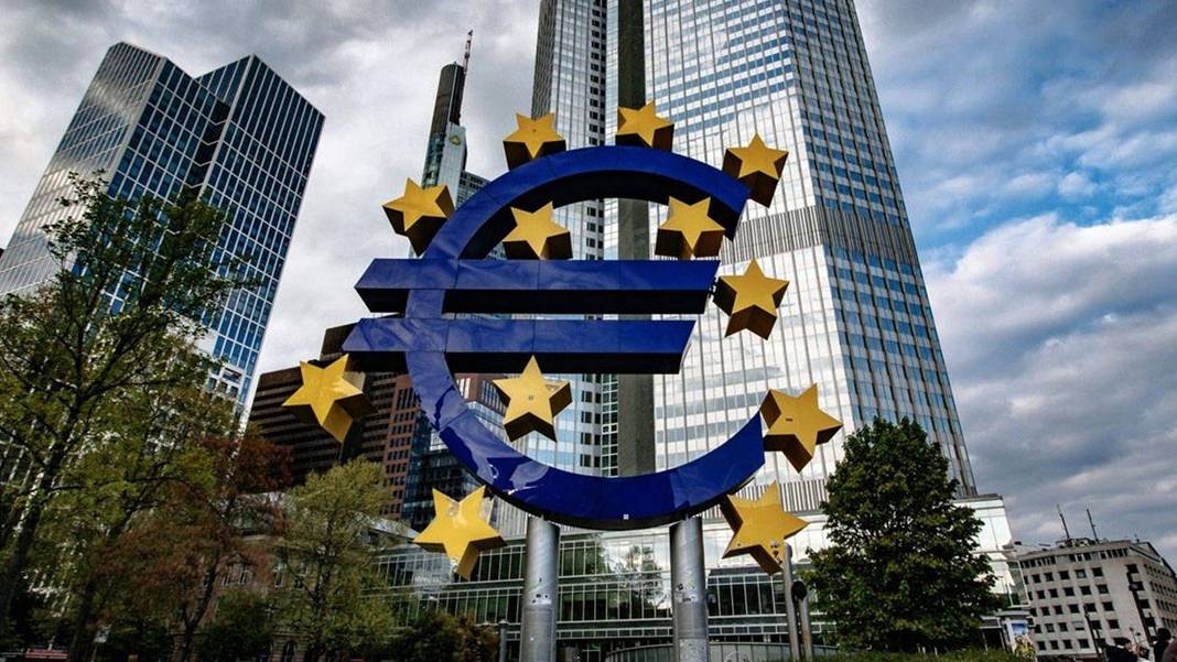 Avrupa’nın borç yükü 15 trilyon euroyu aştı