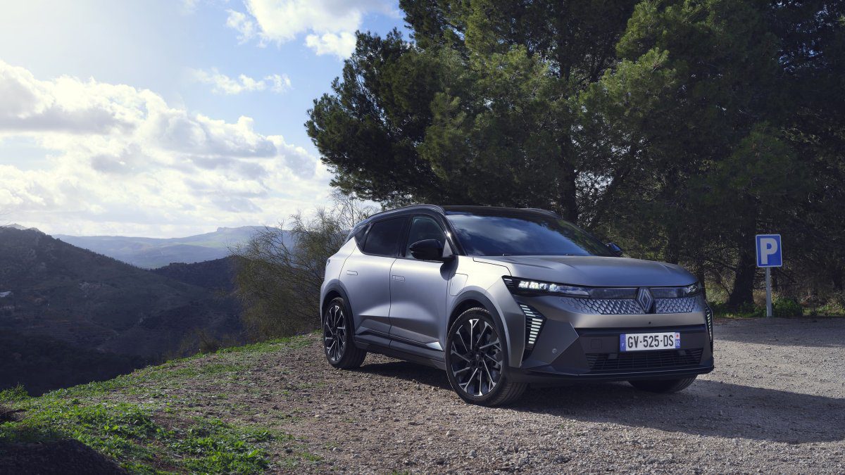Renault Scenic E-Tech Türkiye’de satışa çıktı