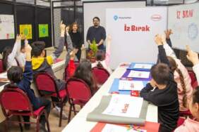 Türk Henkel’den anlamlı adım: ‘İz Bırak’ projesi orman yangınlarının yaralarını sarmak için İzmir’de