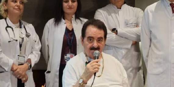 Taburcu olan İbrahim Tatlıses’ten güldüren yanıt! Galatasaray- Fenerbahçe derbisinin kazananını işaret etti