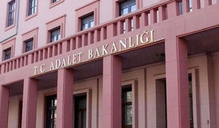Adalet Bakanlığından müjdeli haber bekleniyor! 15 bin personel alımı hangi branşlarda olacak?