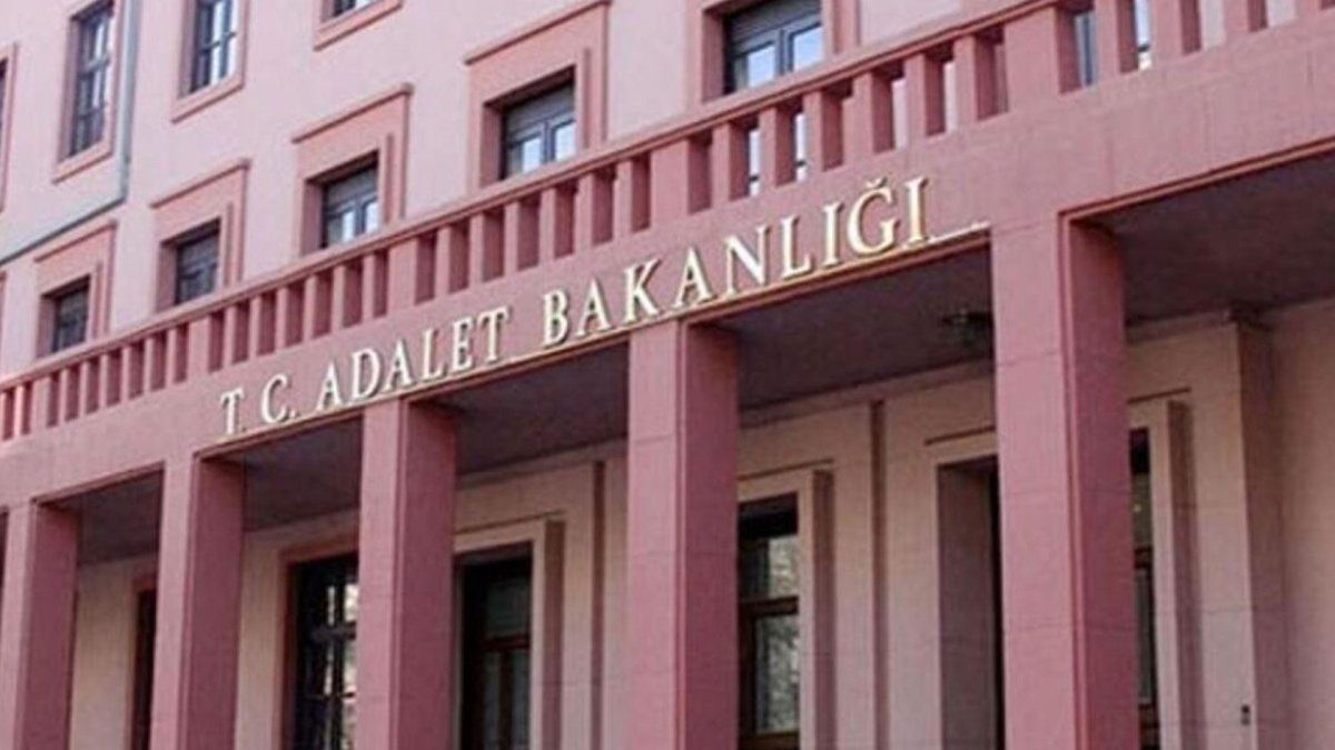Adalet Bakanlığından müjdeli haber bekleniyor! 15 bin personel alımı hangi branşlarda olacak?